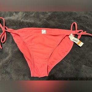 Coral string bikini bottoms sz 7/9 NWT